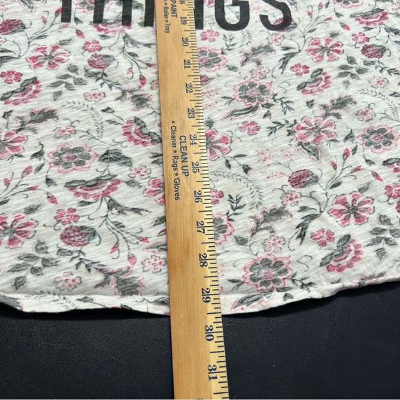 Torrid "Enjoy The Little Things" Floral Blouse with Pink Accents 0672 - Picture 5 of 6